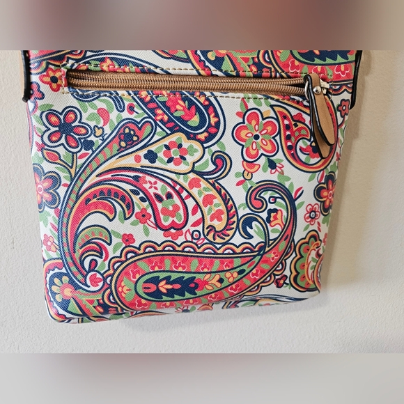 Giani Bernini Saffiano Multi-Color Paisley Print Crossbody Messenger Bag Purse - Picture 5 of 15